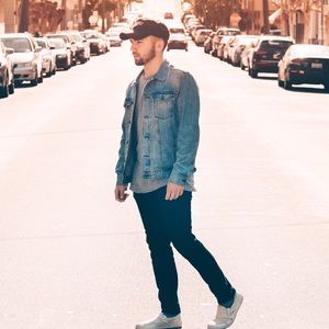 Meet your Posher, Cody